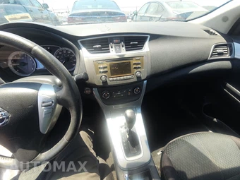 2014 Nissan Sentra SR – miniatura 11