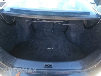 2014 Nissan Sentra SR – miniatura 16