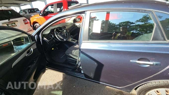 2014 Nissan Sentra SV – miniatura 32