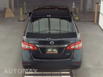 2014 Nissan Sentra SV – miniatura 5