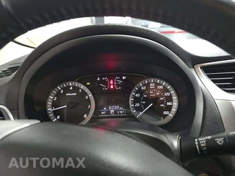 2014 Nissan Sentra SV - miniatura 9