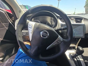 2014 Nissan Sentra SV - miniatura 10