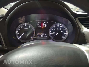 2014 Nissan Sentra SV - miniatura 9