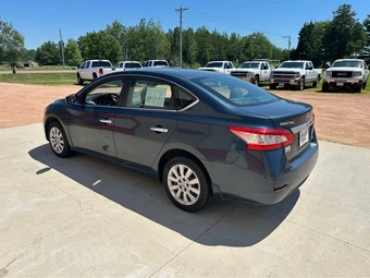 2014 Nissan Sentra SV - miniatura 3