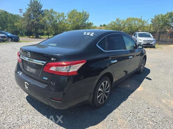 2014 Nissan Sentra SV – miniatura 3