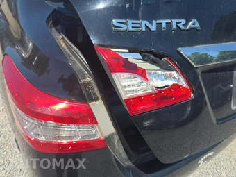 2014 Nissan Sentra SV – miniatura 31