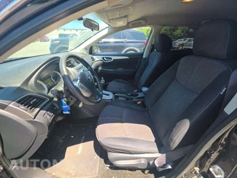 2014 Nissan Sentra SV – miniatura 6