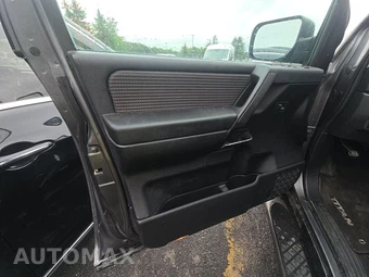 2014 Nissan TITAN SV Crew Cab Short Bed - miniatura 14