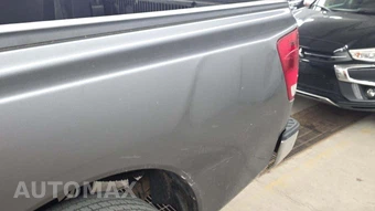 2014 Nissan TITAN SV Crew Cab Short Bed - miniatura 26