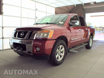 2014 Nissan TITAN SV Crew Cab Short Bed