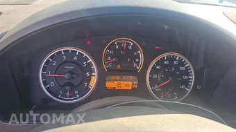 2014 Nissan TITAN SV Crew Cab Short Bed - miniatura 19