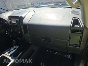 2014 Nissan TITAN SV Crew Cab Short Bed - miniatura 19