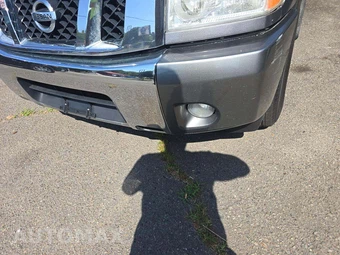 2014 Nissan TITAN SV Crew Cab Short Bed - miniatura 23