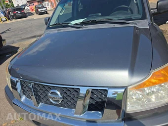 2014 Nissan TITAN SV Crew Cab Short Bed - miniatura 24