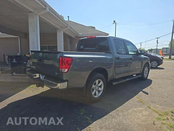 2014 Nissan TITAN SV Crew Cab Short Bed - miniatura 3