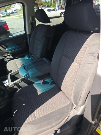 2014 Nissan TITAN SV Crew Cab Short Bed - miniatura 6