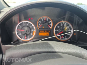 2014 Nissan TITAN SV Extended Cab Medium Bed - miniatura 12