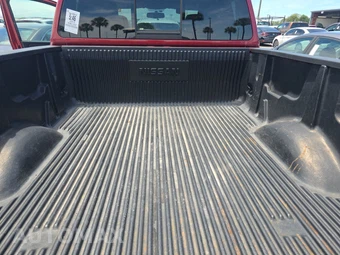 2014 Nissan TITAN SV Extended Cab Medium Bed - miniatura 16