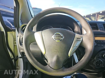 2014 Nissan Versa Note S Plus – miniatura 10