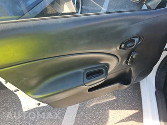 2014 Nissan Versa Note S Plus – miniatura 9