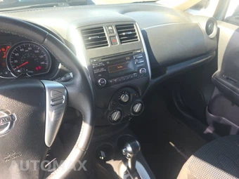 2014 Nissan Versa Note SV – miniatura 11