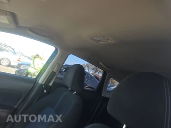 2014 Nissan Versa Note SV – miniatura 19