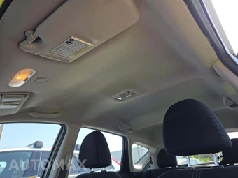 2014 Nissan Versa Note SV – miniatura 11