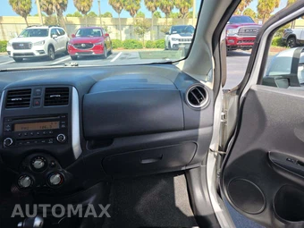 2014 Nissan Versa Note SV – miniatura 19