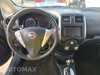 2014 Nissan Versa Note SV – miniatura 11