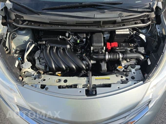 2014 Nissan Versa Note SV – miniatura 15