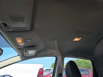 2014 Nissan Versa Note SV – miniatura 17