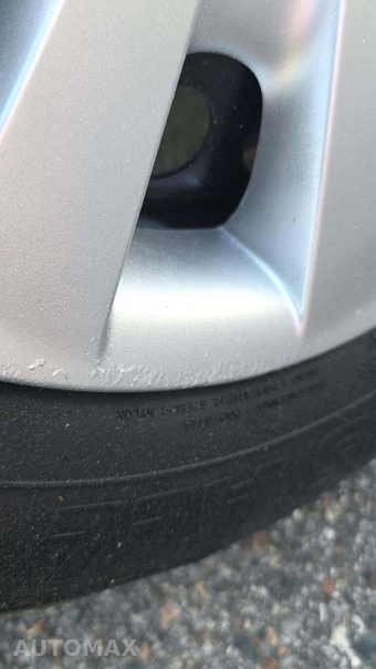 2014 Nissan Versa Note SV – miniatura 24