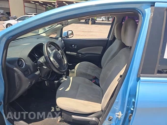 2014 Nissan Versa Note SV - miniatura 12