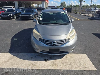 2014 Nissan Versa Note SV - miniatura 2