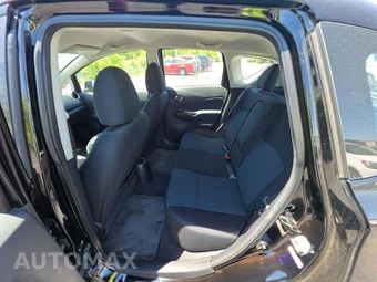 2014 Nissan Versa Note SV – miniatura 10