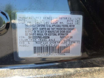 2014 Nissan Versa Note SV – miniatura 2