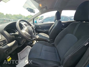 2014 Nissan Versa Note SV – miniatura 7