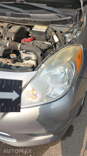 2014 Nissan Versa S Plus - miniatura 29