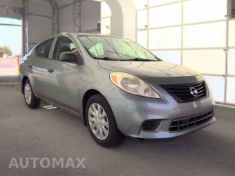 2014 Nissan Versa S Plus - miniatura 3
