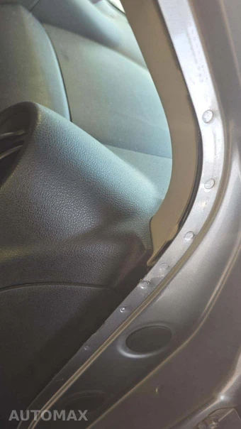 2014 Nissan Versa S Plus - miniatura 35