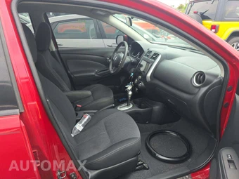 2014 Nissan Versa SV - miniatura 18