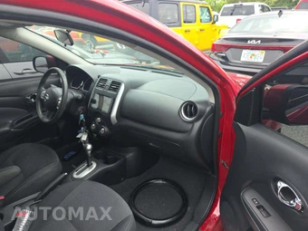 2014 Nissan Versa SV - miniatura 19