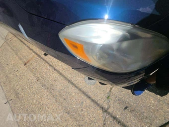 2014 Nissan Versa SV – miniatura 22