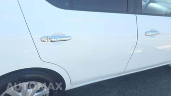 2014 Nissan Versa SV - miniatura 31