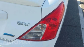 2014 Nissan Versa SV - miniatura 36
