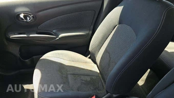 2014 Nissan Versa SV – miniatura 24
