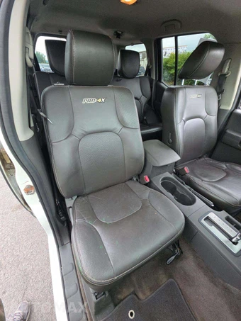 2014 Nissan Xterra PRO-4X - miniatura 15