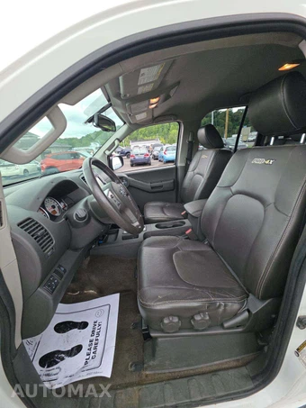 2014 Nissan Xterra PRO-4X - miniatura 3