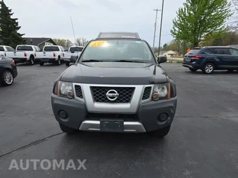 2014 Nissan Xterra S - miniatura 2