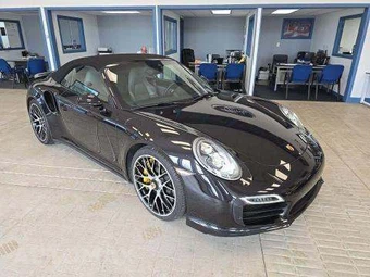 2014 Porsche 911 Turbo S Cabriolet – miniatura 4